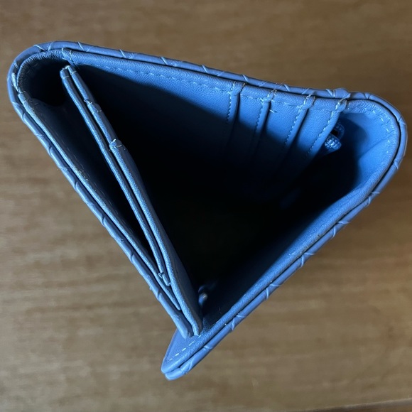 Beautiful ‘Designer Inspired’ Tri-Fold Wallet in Gorgeous Slate Blue Color NWOT - Picture 16 of 16